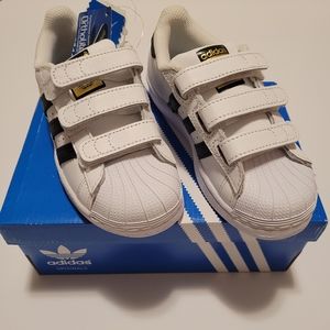 Kids 12K Adidas Superstar Foundation shoes NWT